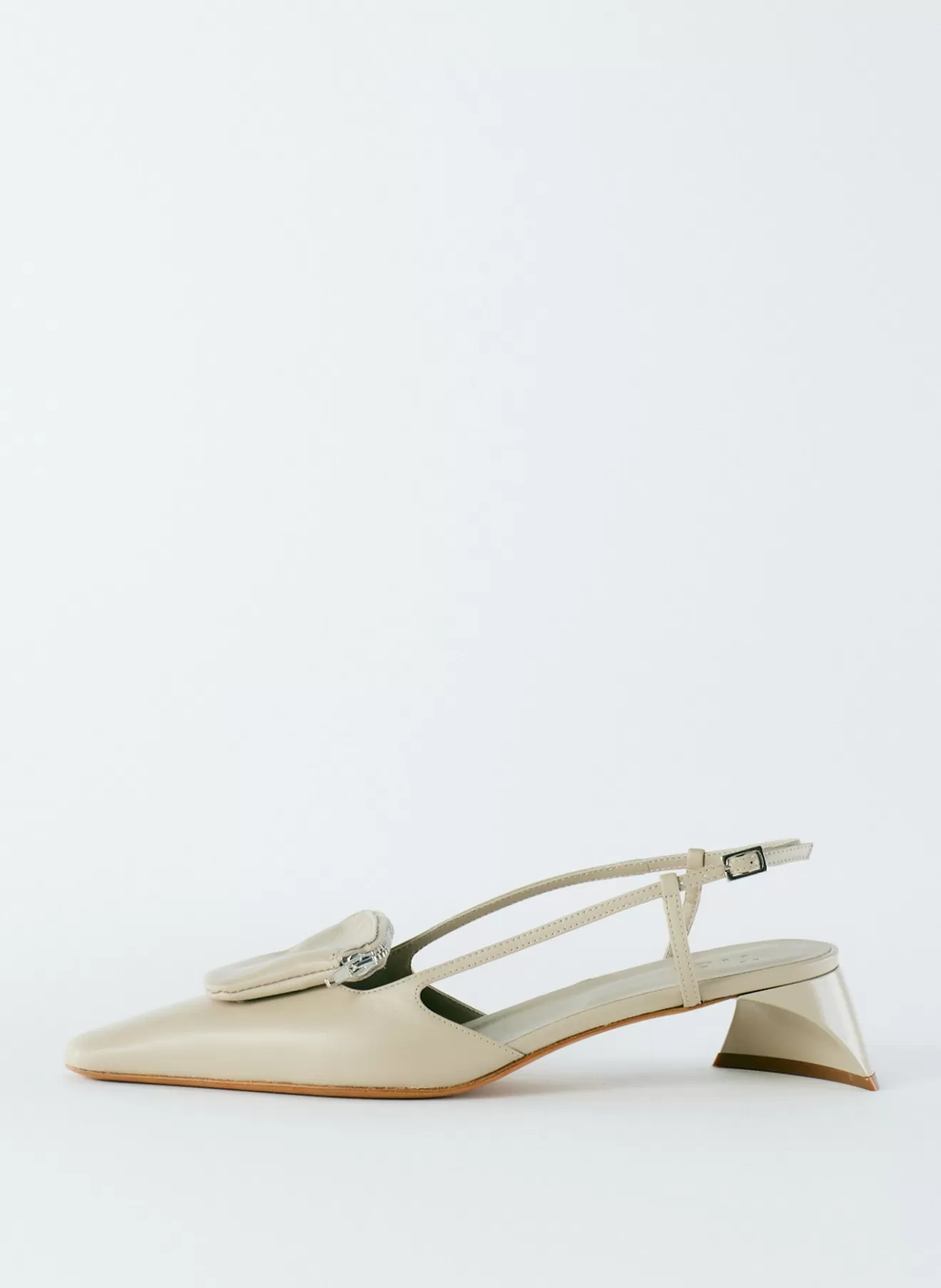 Discount Victor Slingback Heels